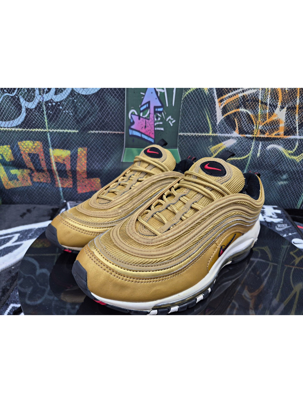 Nike Air Max 97 OG 2023 Metallic Gold/Red/White/Black Men’s 8.5M 10W DM0028-700
